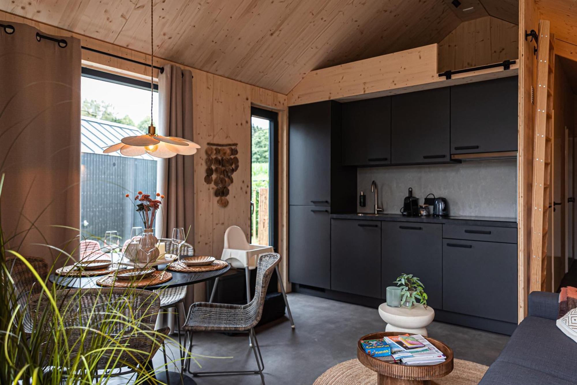 Tinyhouse 4 Pers Met Hottub Villa Meerssen Exterior photo